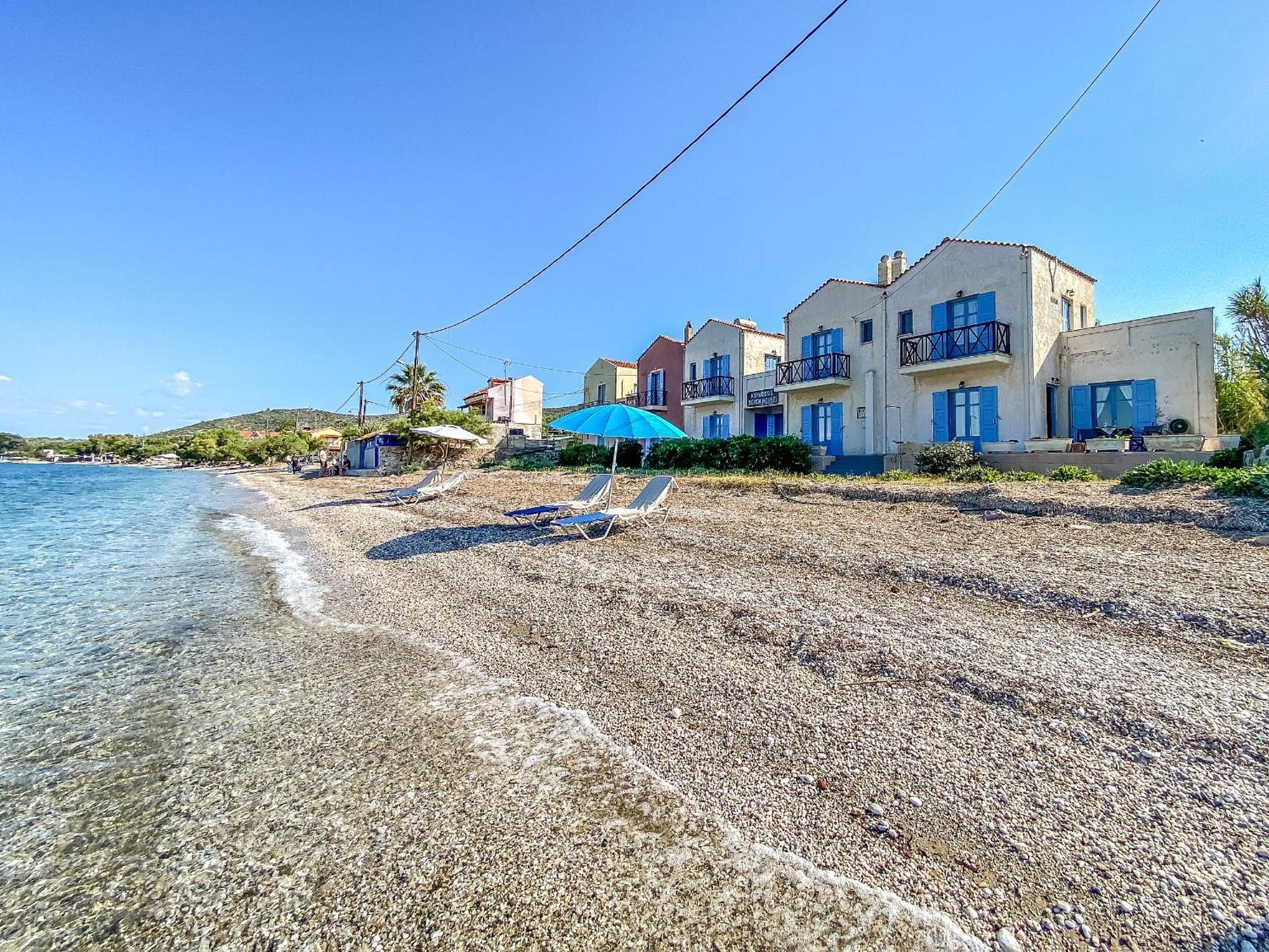 Kyparissis Beach Houses Skala Mistegnon Екстериор снимка